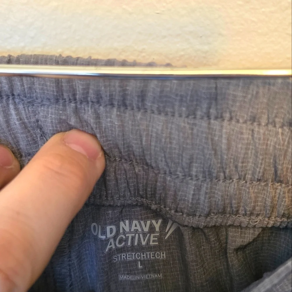 Old Navy Active Size L Shorts